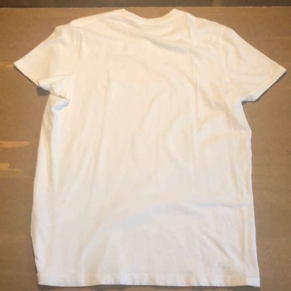 Hollister T-shirt - Picture 2 of 3